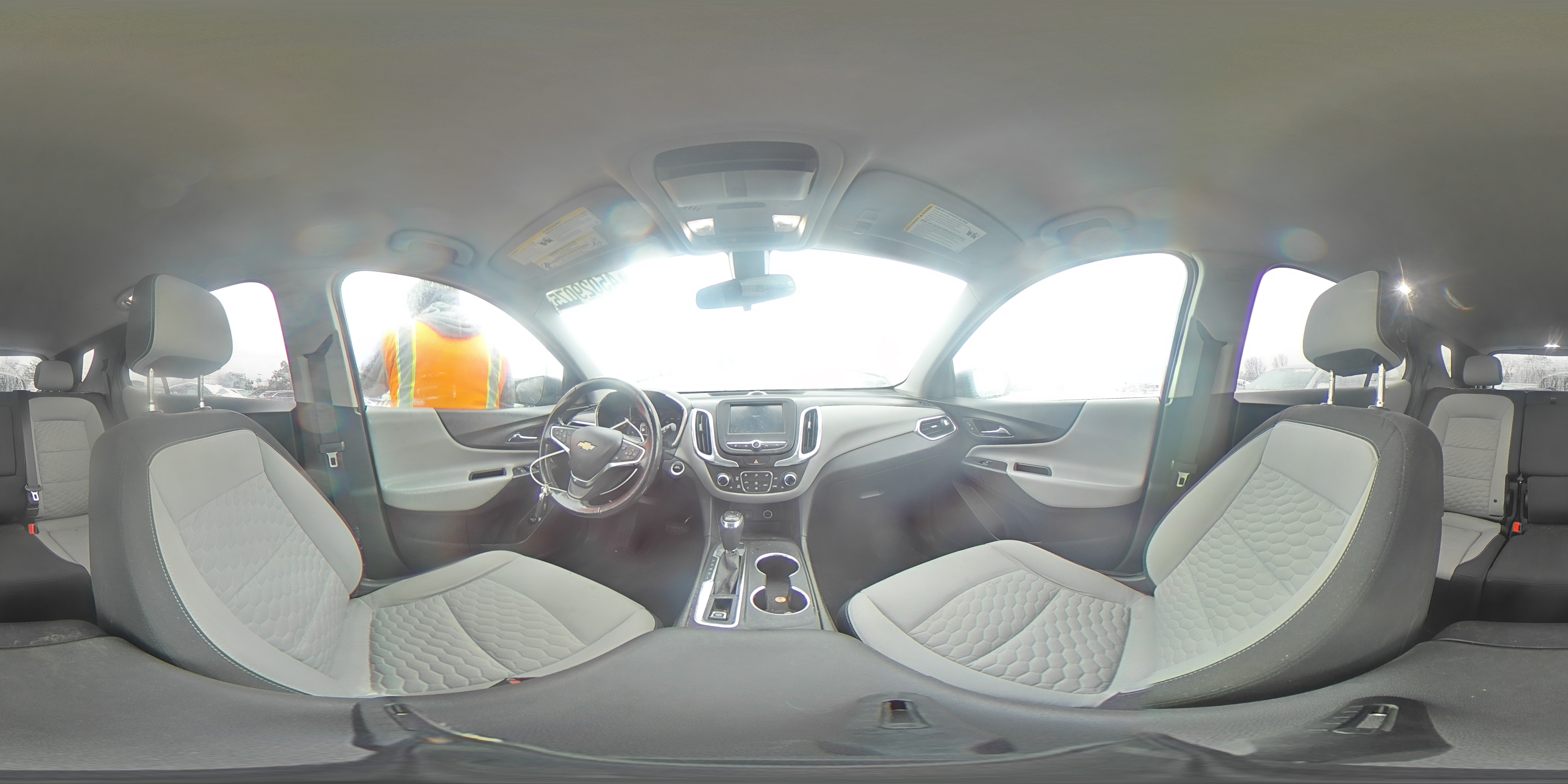 2018 Chevrolet Equinox - Image 14
