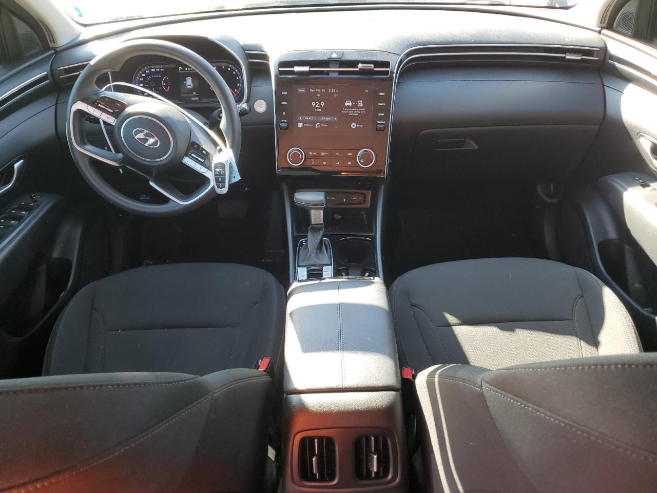 2023 Hyundai Tucson - Image 8