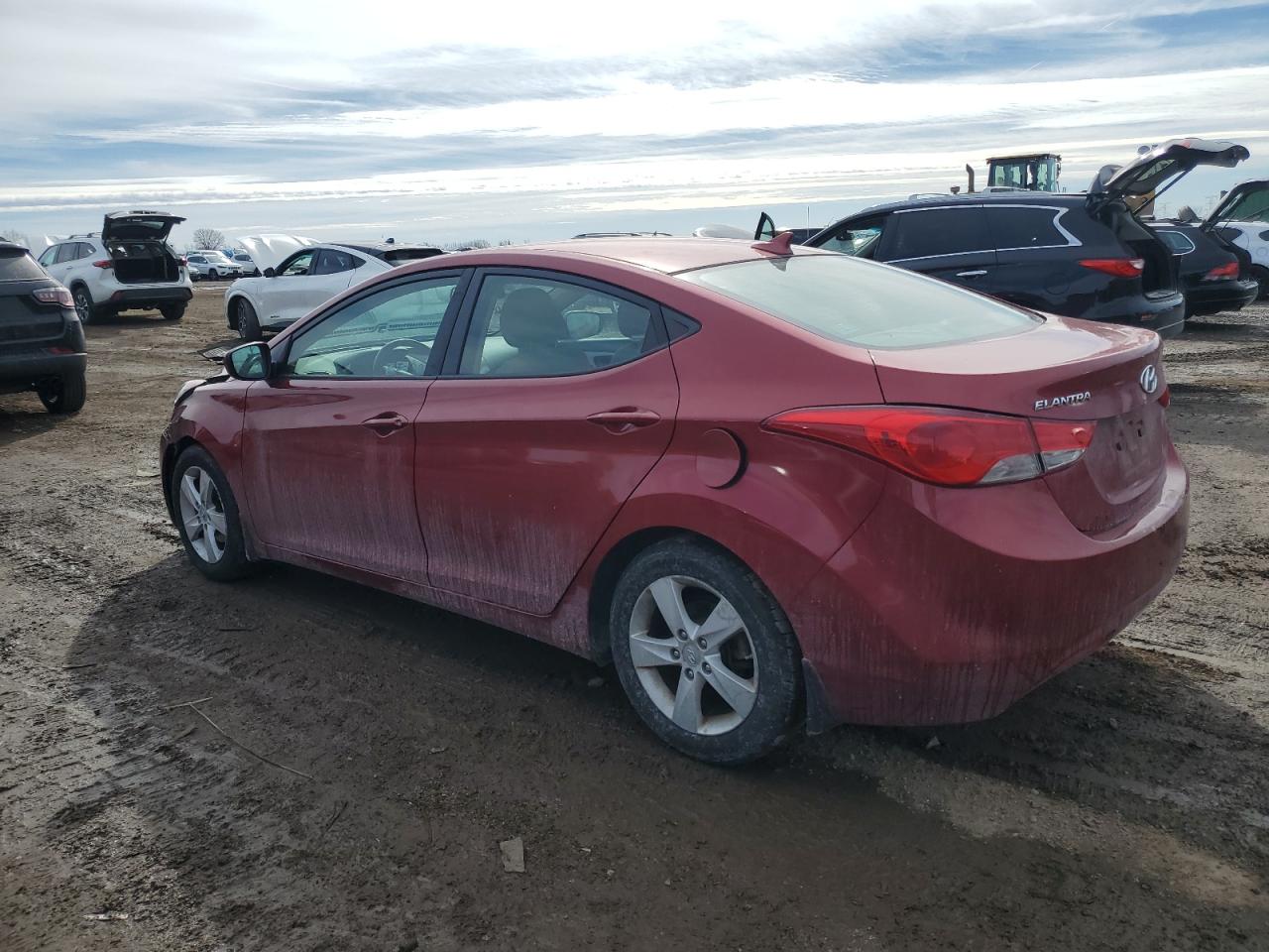 2013 Hyundai Elantra - Image 2