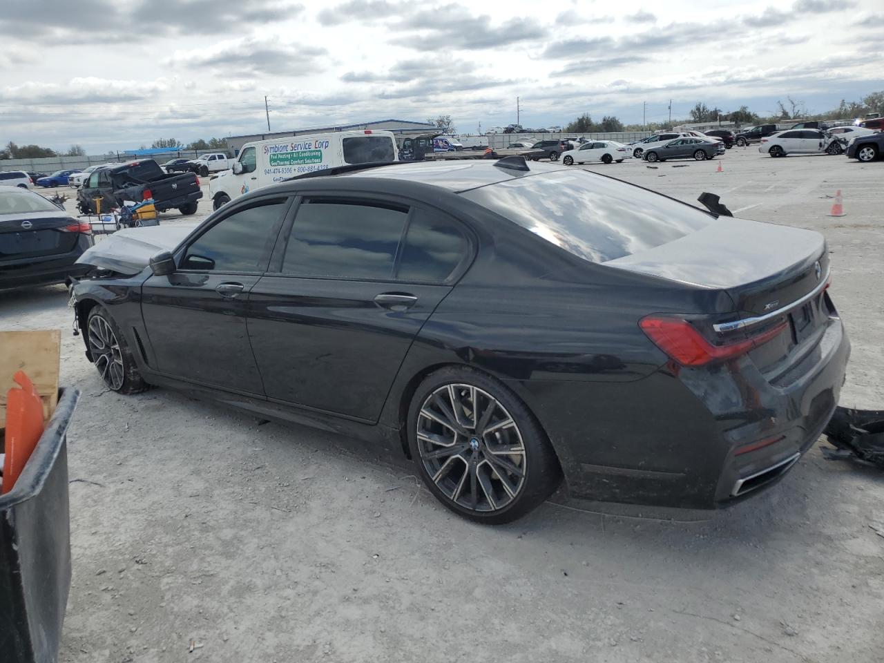 2020 BMW 7er - Image 2