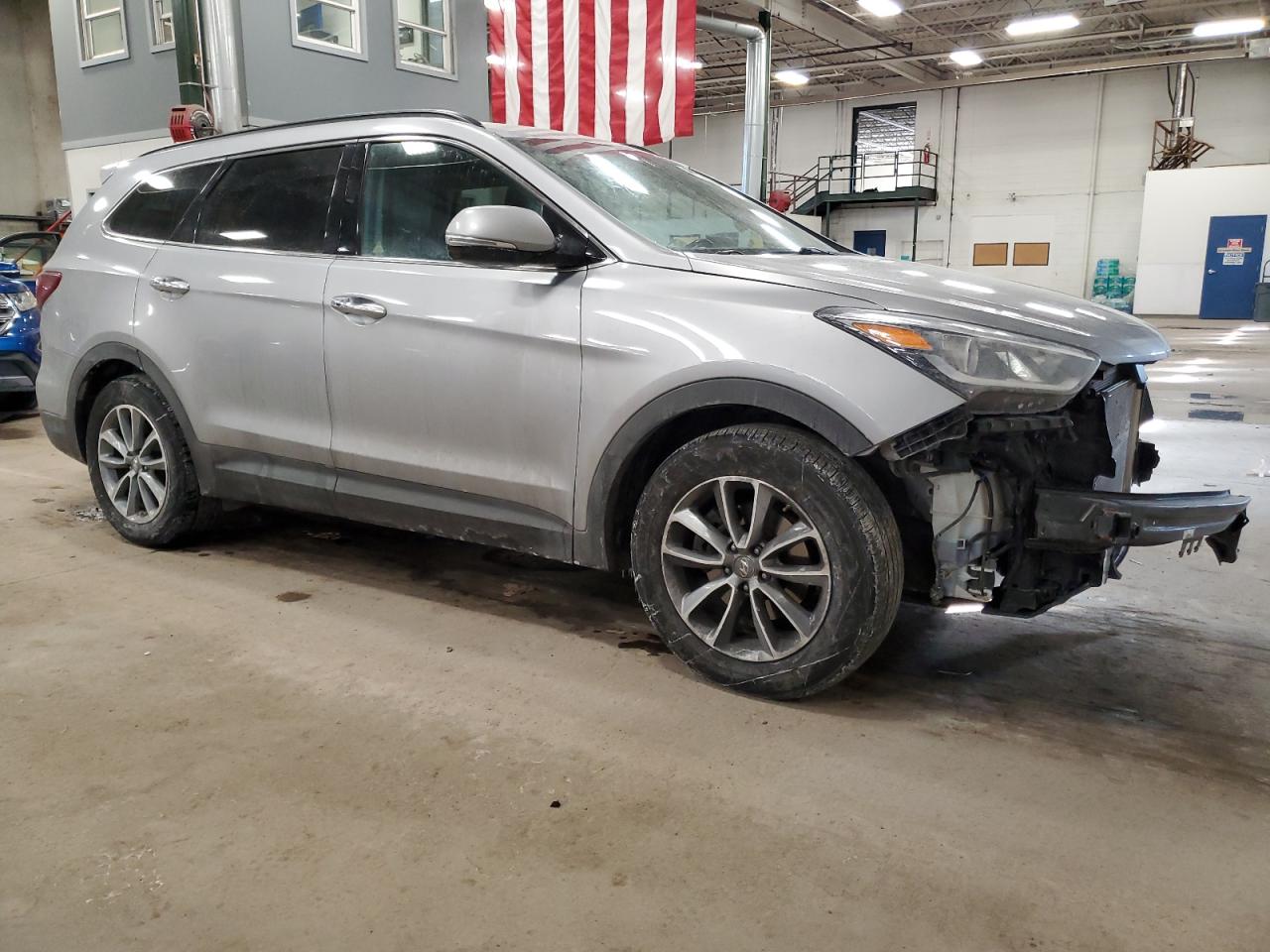 2017 Hyundai Santa Fe - Image 4