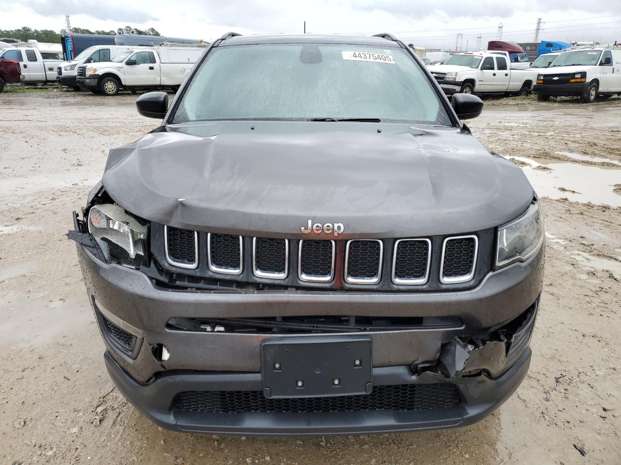 2020 Jeep Compass - Image 5
