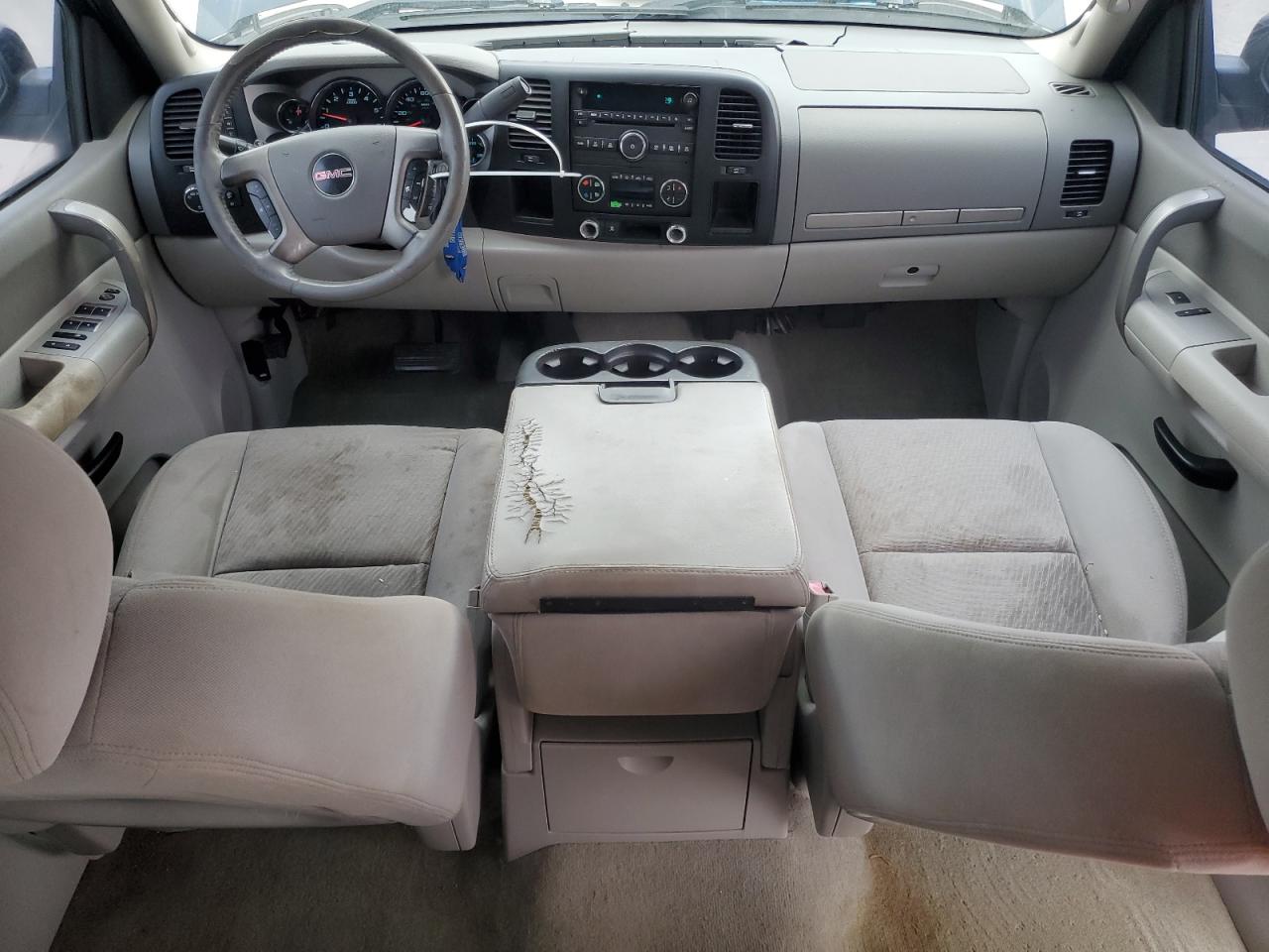 2008 GMC Sierra - Image 8