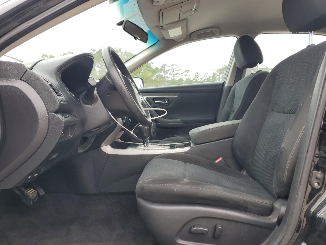 2015 Nissan Altima - Image 7