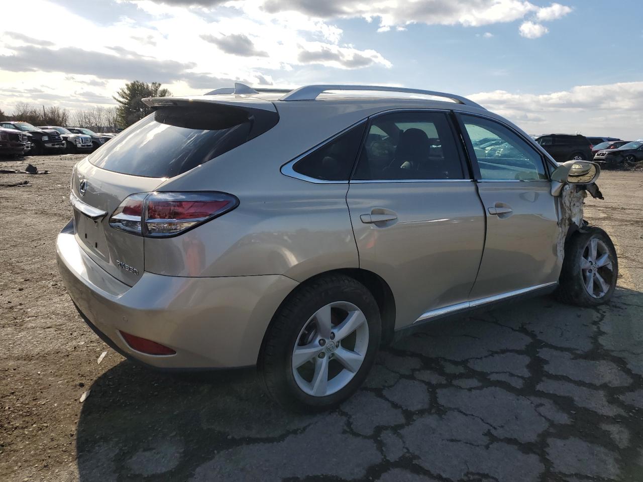2015 Lexus RX - Image 3