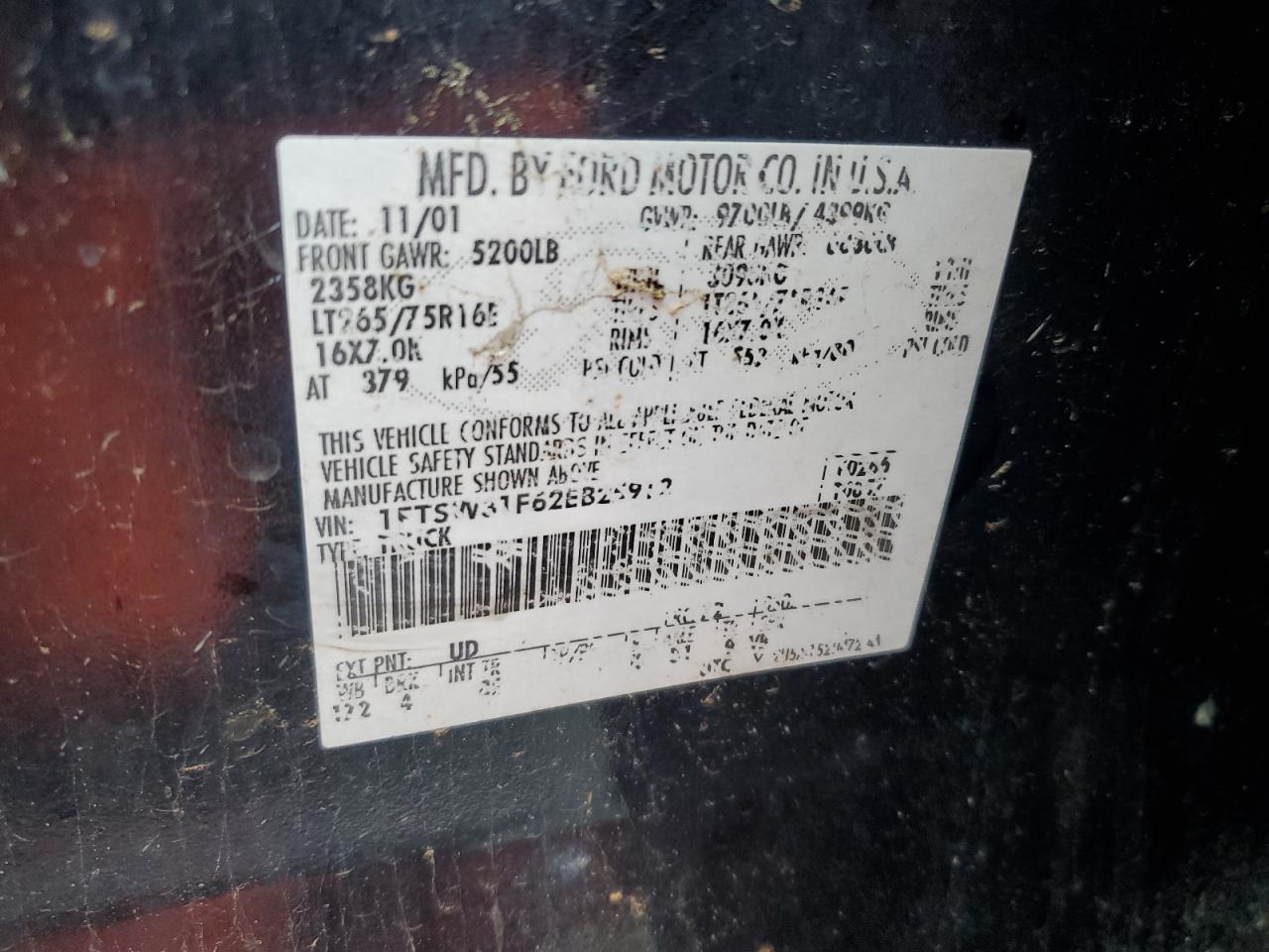 2002 Ford F350 - Image 12