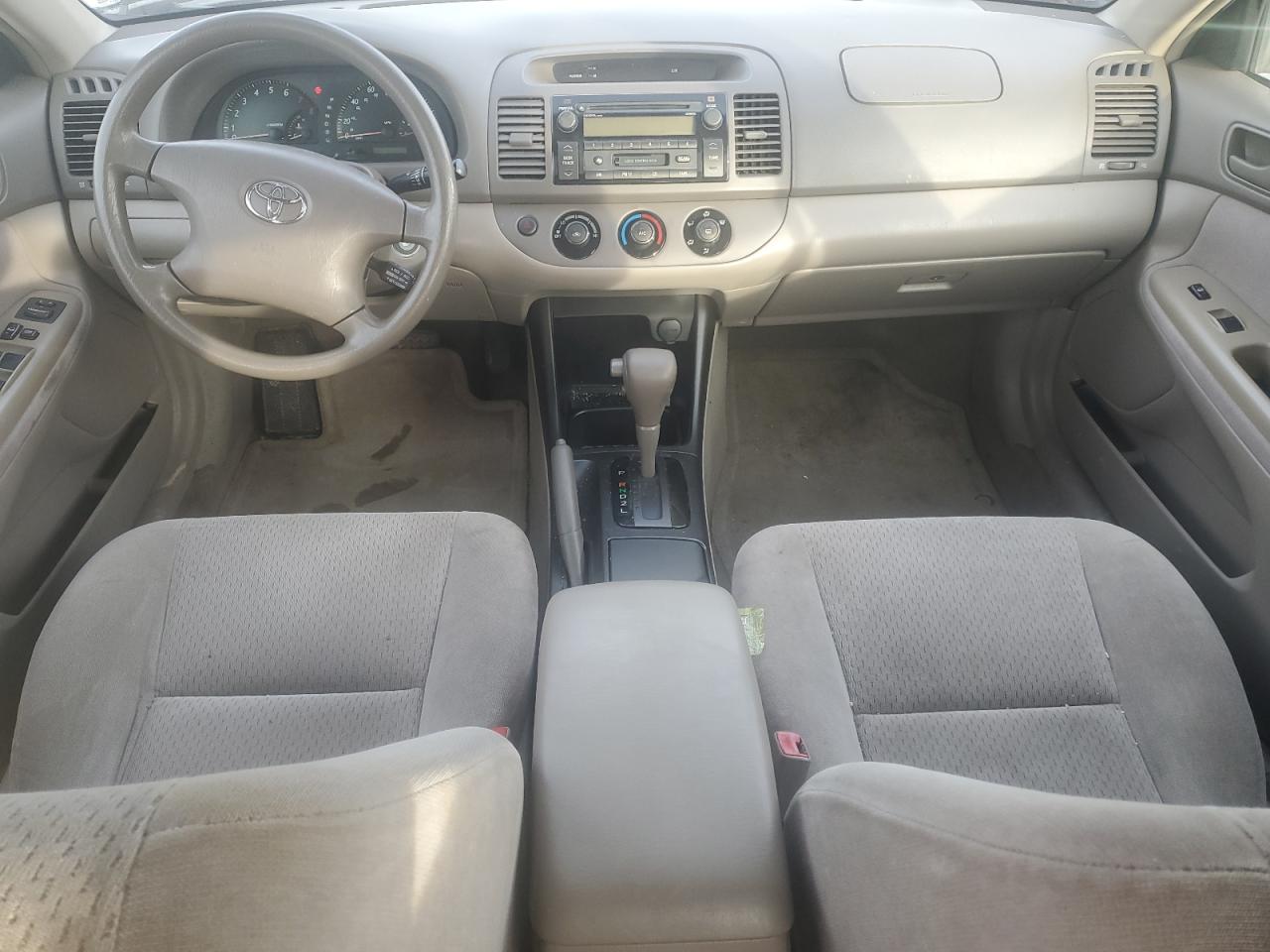 2002 Toyota Camry - Image 8