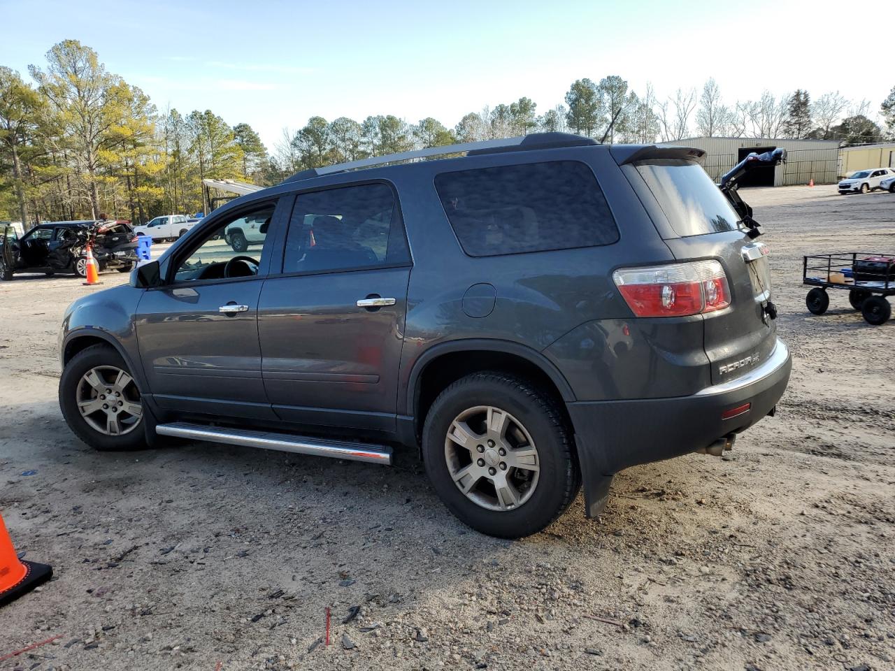 2012 GMC Acadia - Image 2