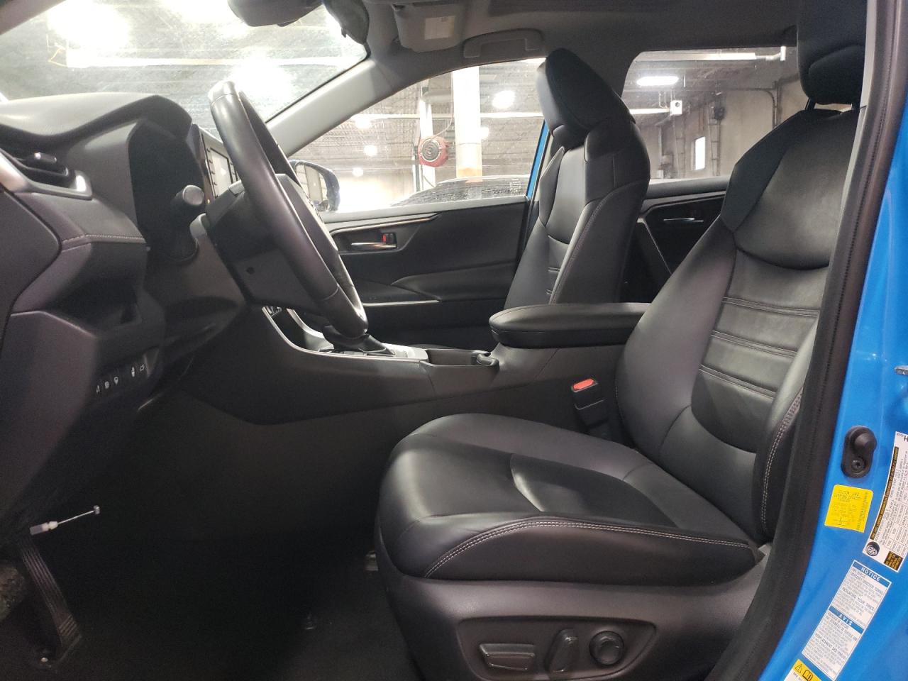 2019 Toyota RAV 4 - Image 7