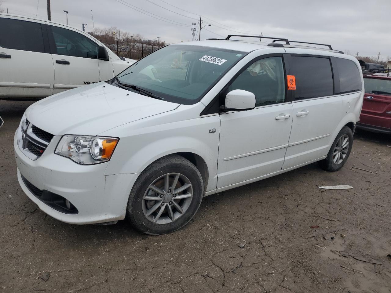 2014 Dodge Caravan - Image 1