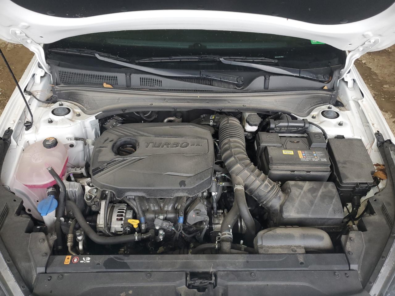 2024 Kia Forte - Image 12