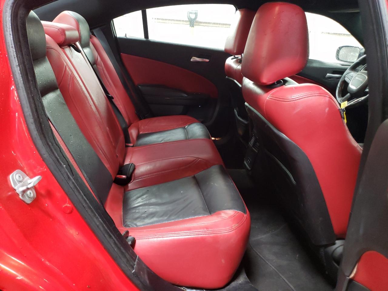 2016 Dodge Charger - Image 10