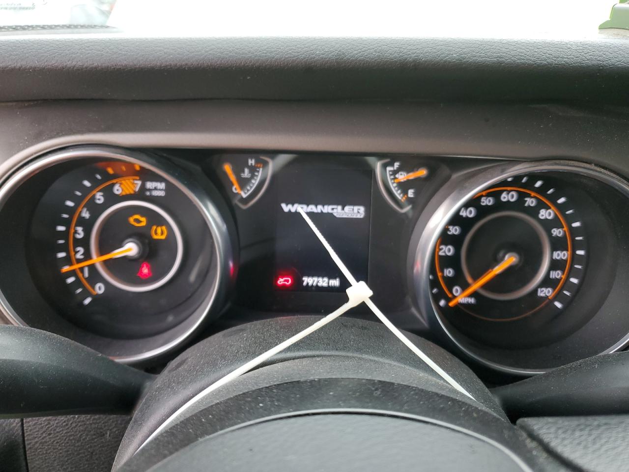 2018 Jeep Wrangler - Image 9