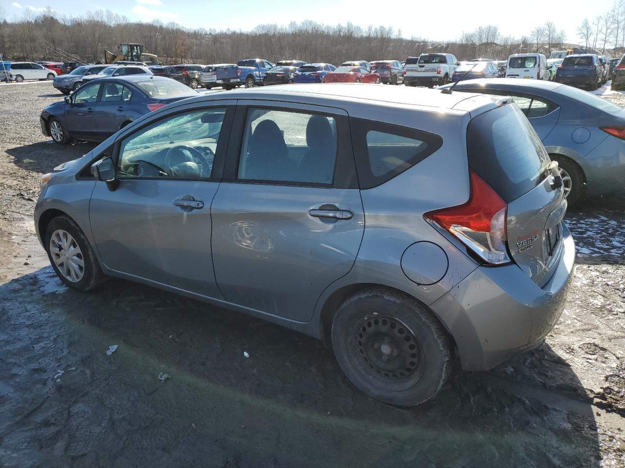 2015 Nissan Versa - Image 2