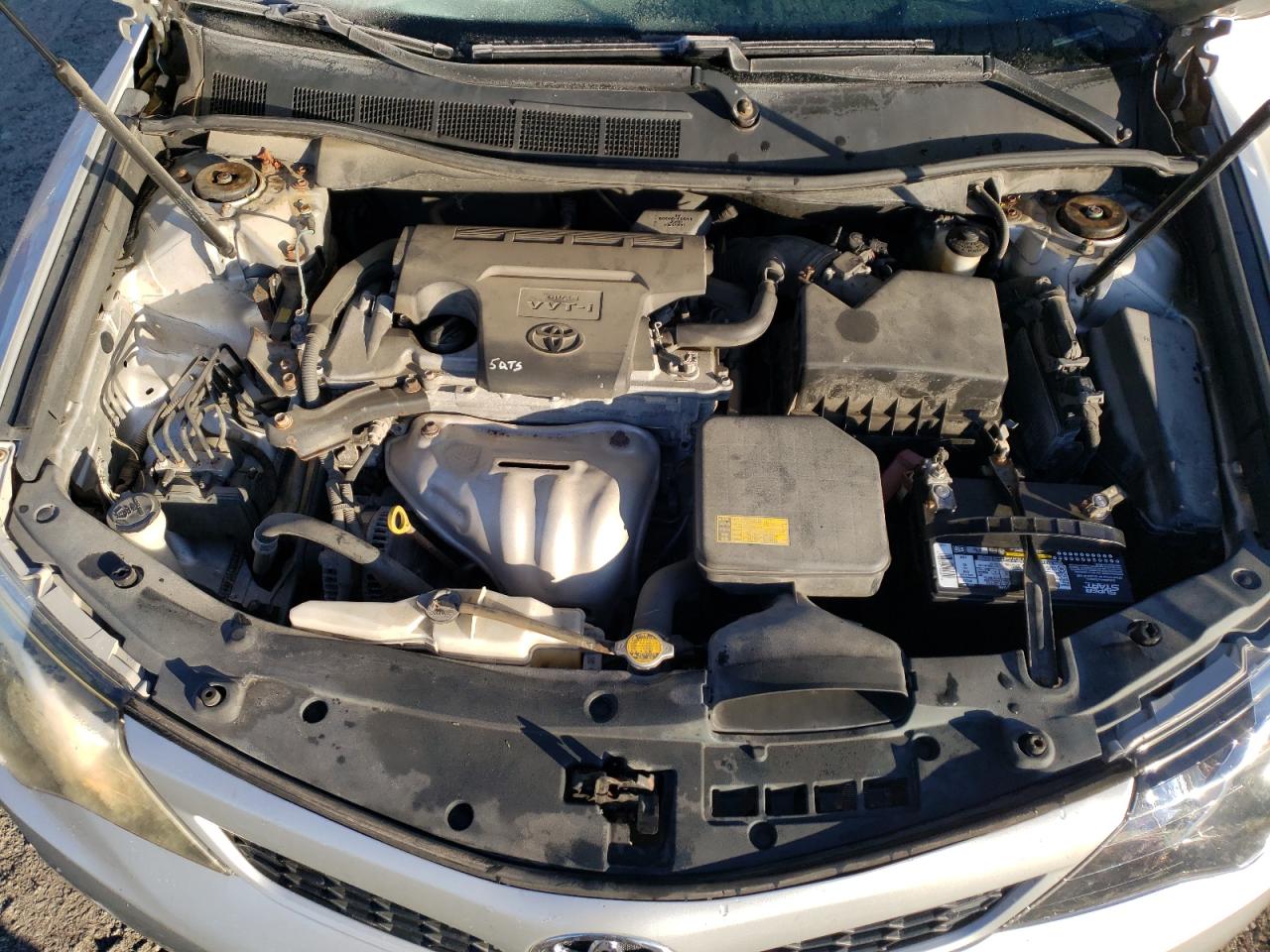 2012 Toyota Camry - Image 11