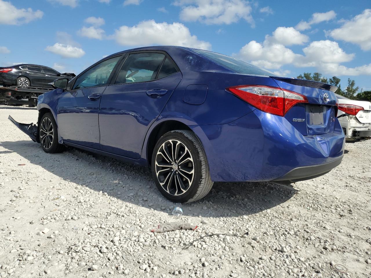 2016 Toyota Corolla - Image 2