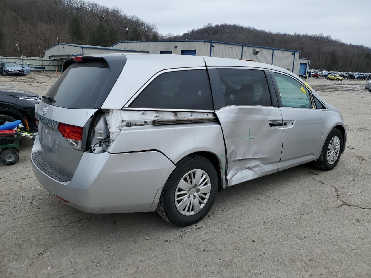 2014 Honda Odyssey - Image 3