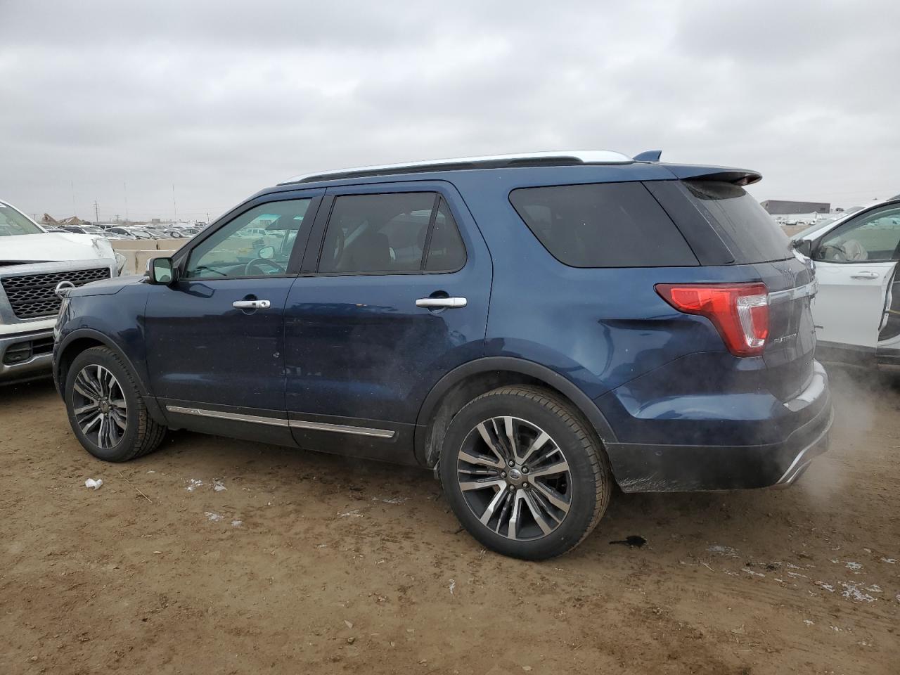 2016 Ford Explorer - Image 2
