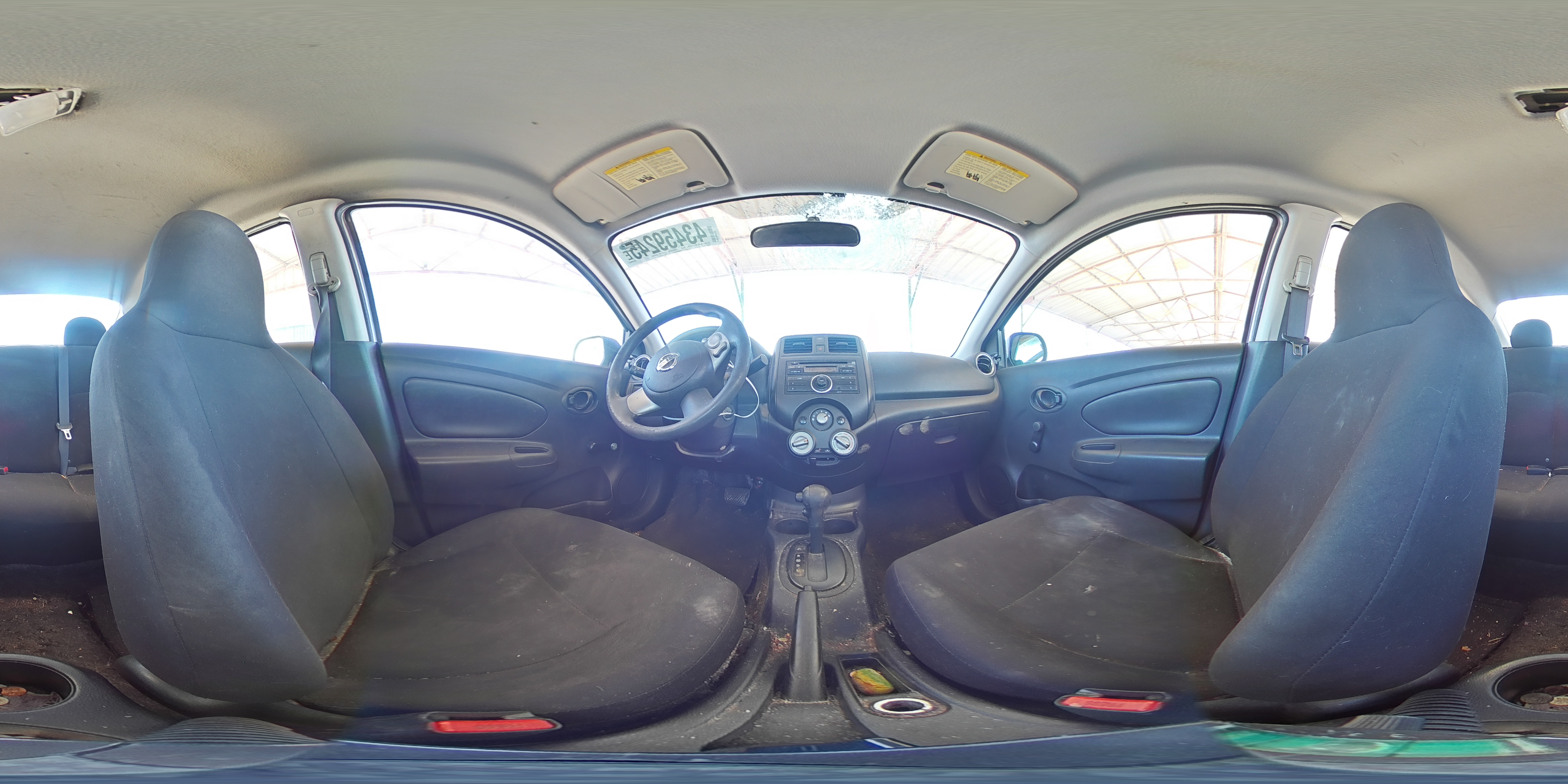 2012 Nissan Versa - Image 13