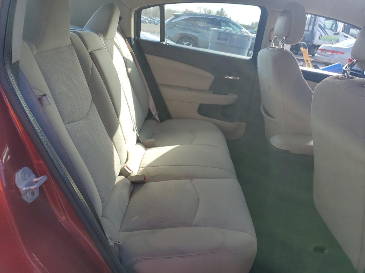 2011 Chrysler 200 - Image 10