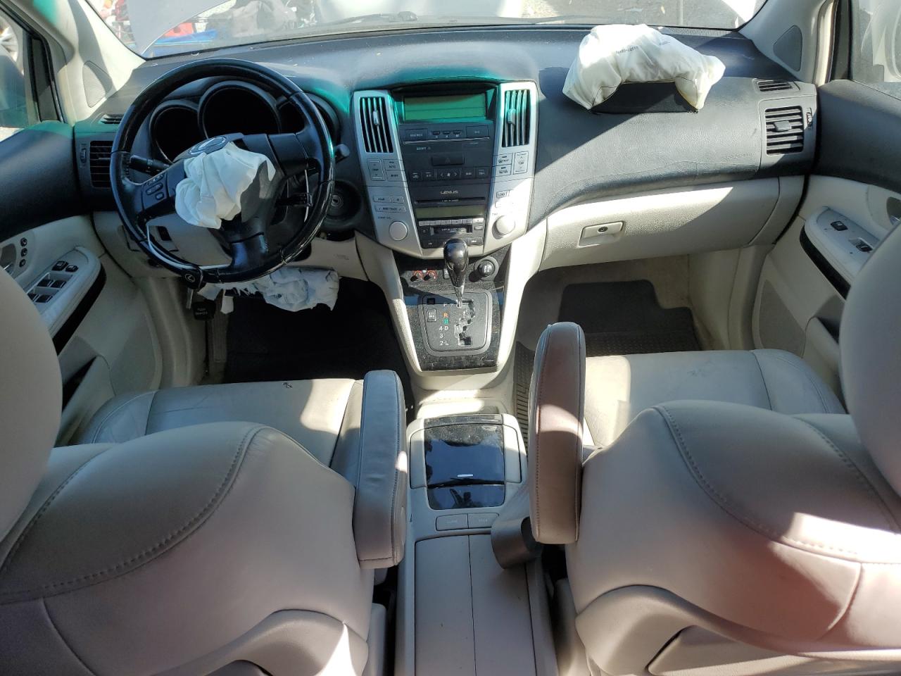 2005 Lexus RX - Image 8