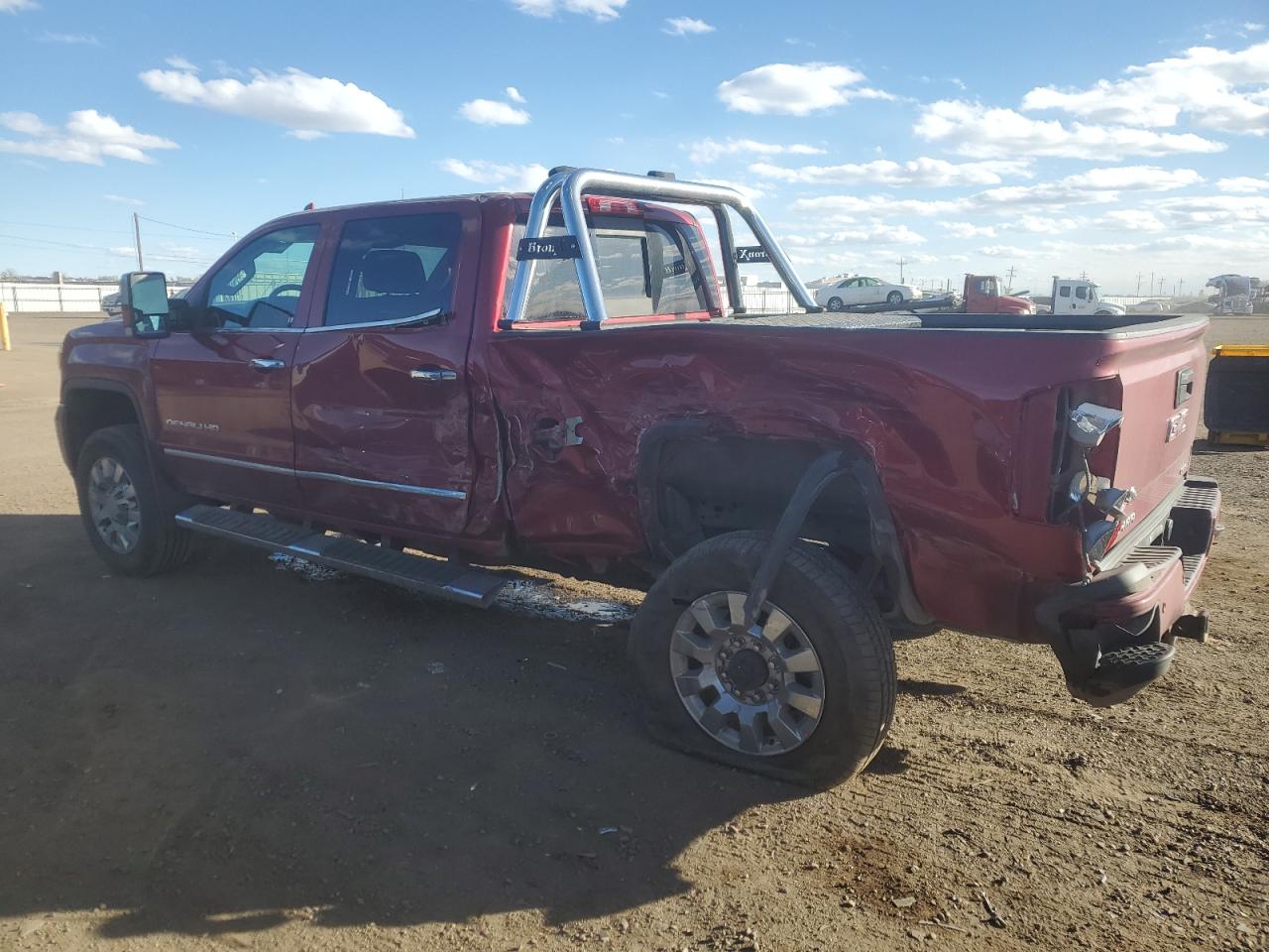 2018 GMC Sierra - Image 2