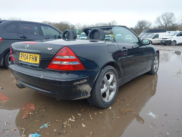 2004 MERCEDES BENZ SLK 200 KO