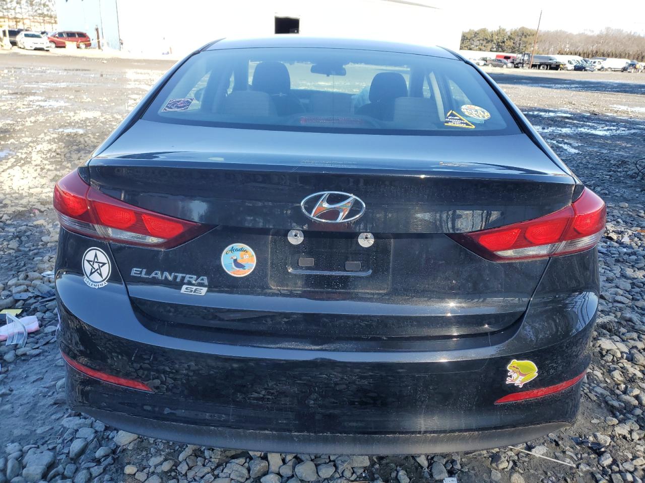 2018 Hyundai Elantra - Image 6
