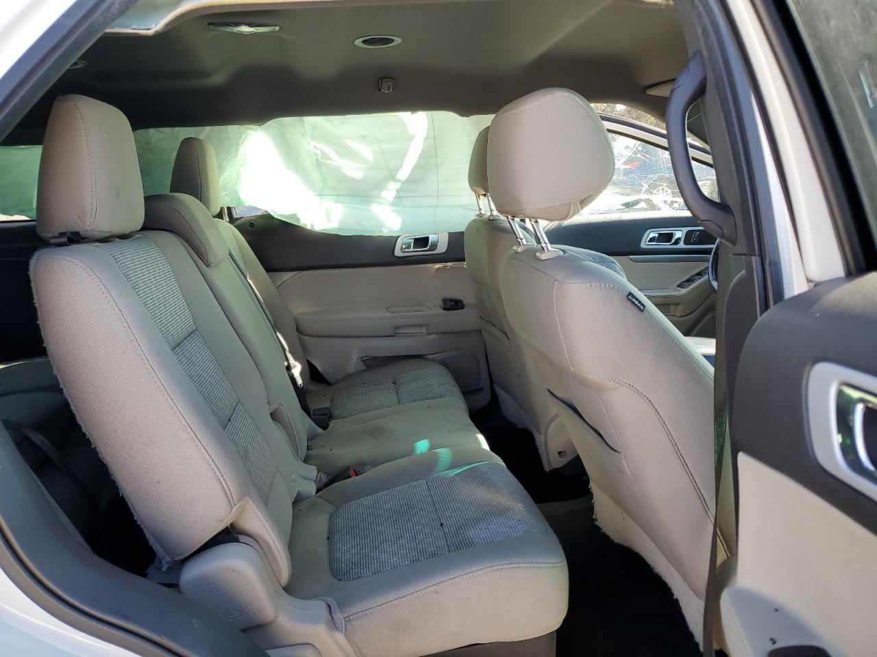 2012 Ford Explorer - Image 11