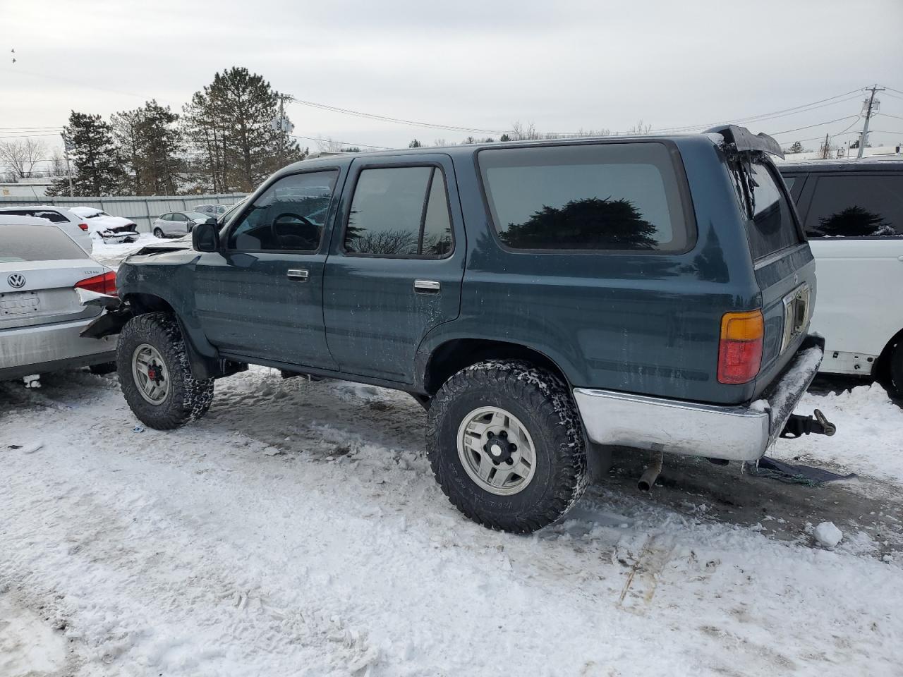 1995 Toyota 4Runner - Image 2