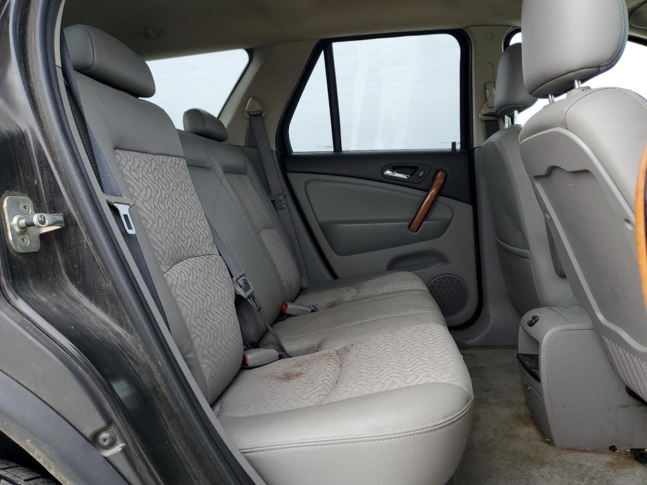 2006 Saturn VUE - Image 12