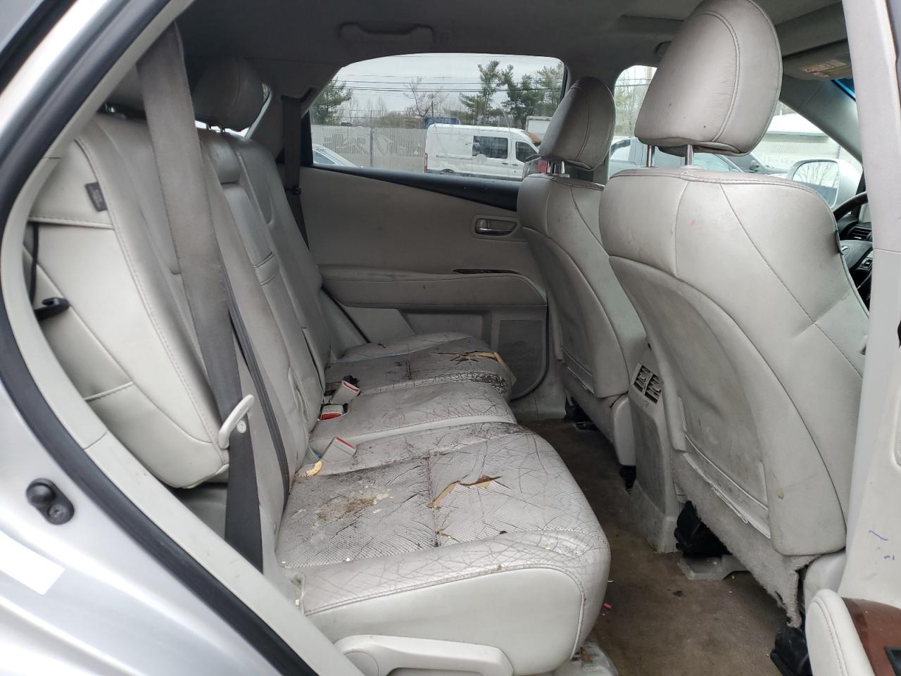 2011 Lexus RX - Image 11