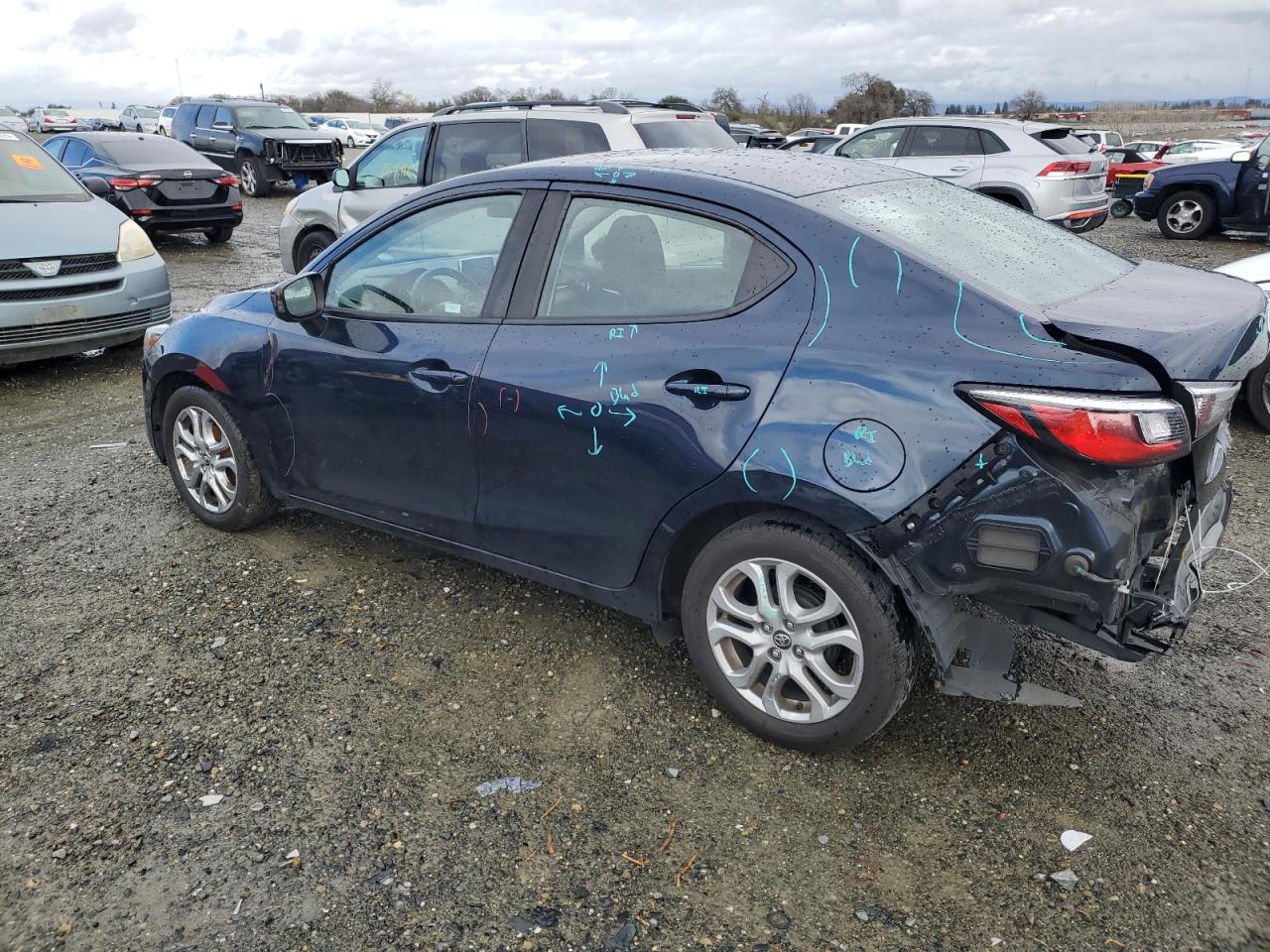 2018 Toyota Yaris - Image 2