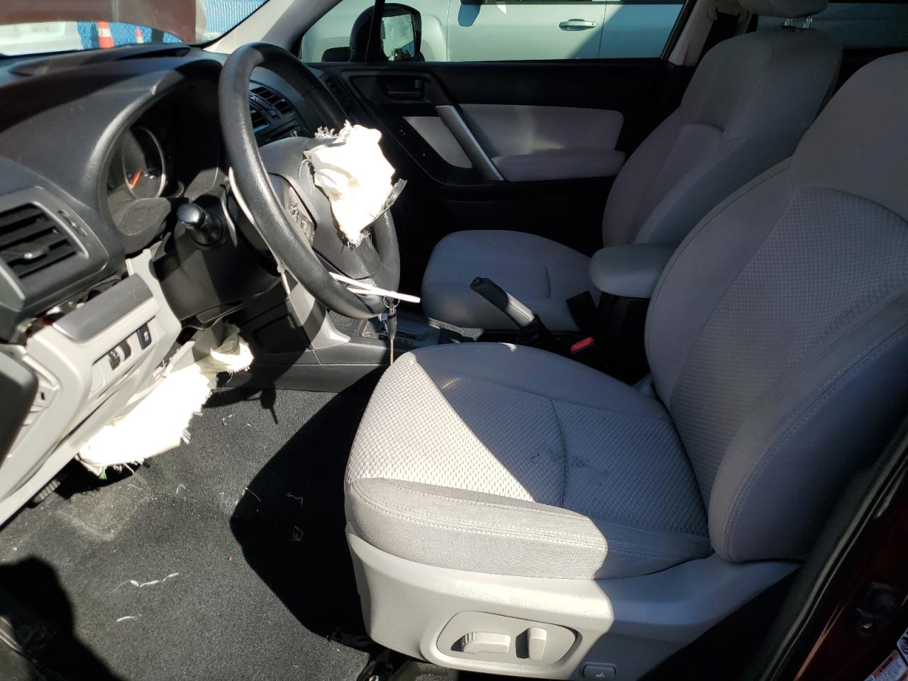 2015 Subaru Forester - Image 7
