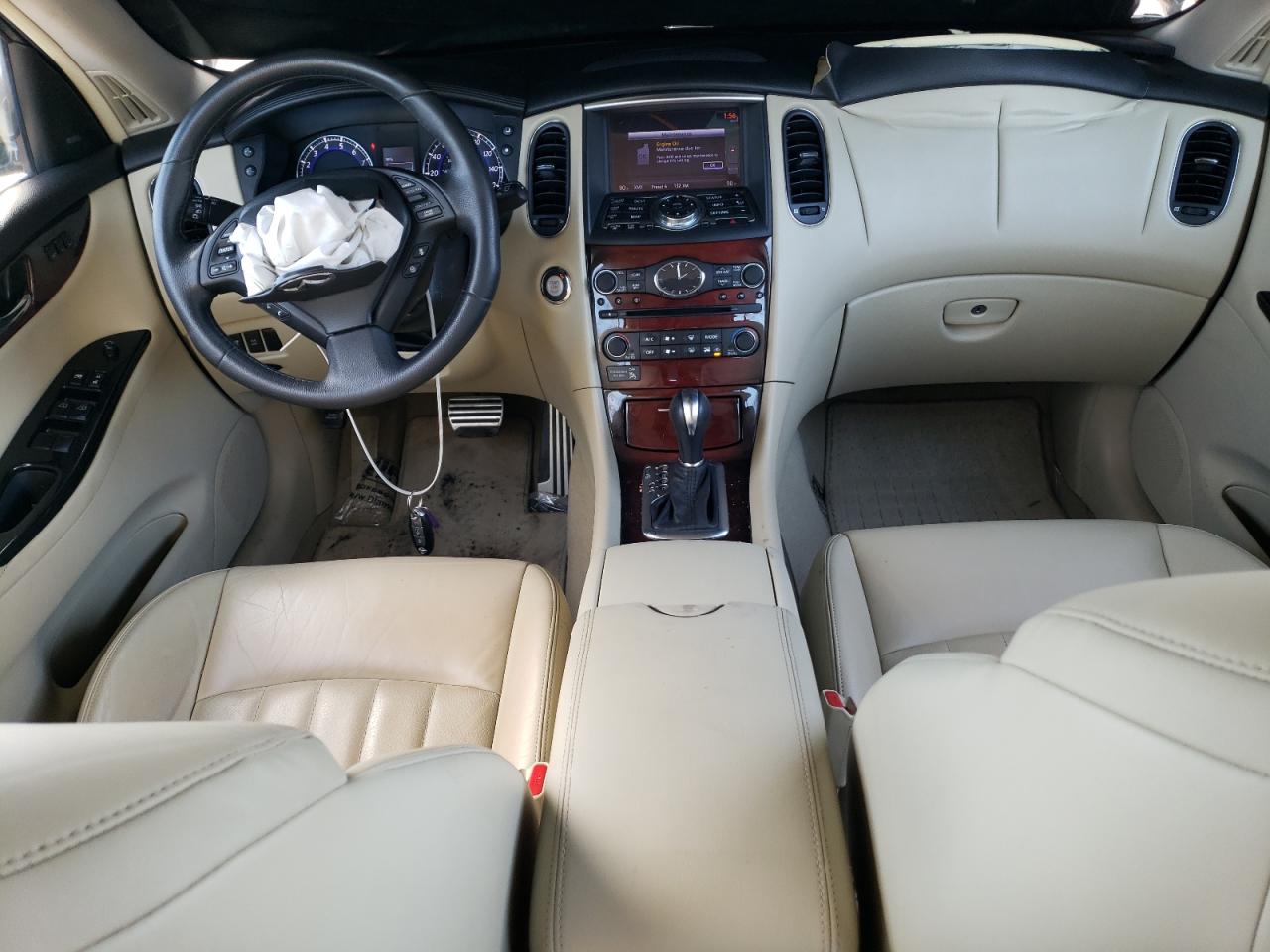 2017 Infiniti QX50 - Image 8