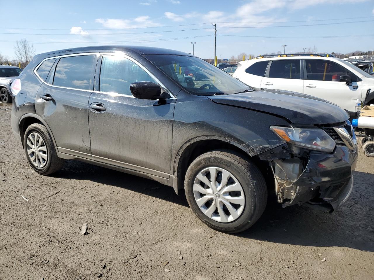 2016 Nissan Rogue - Image 4