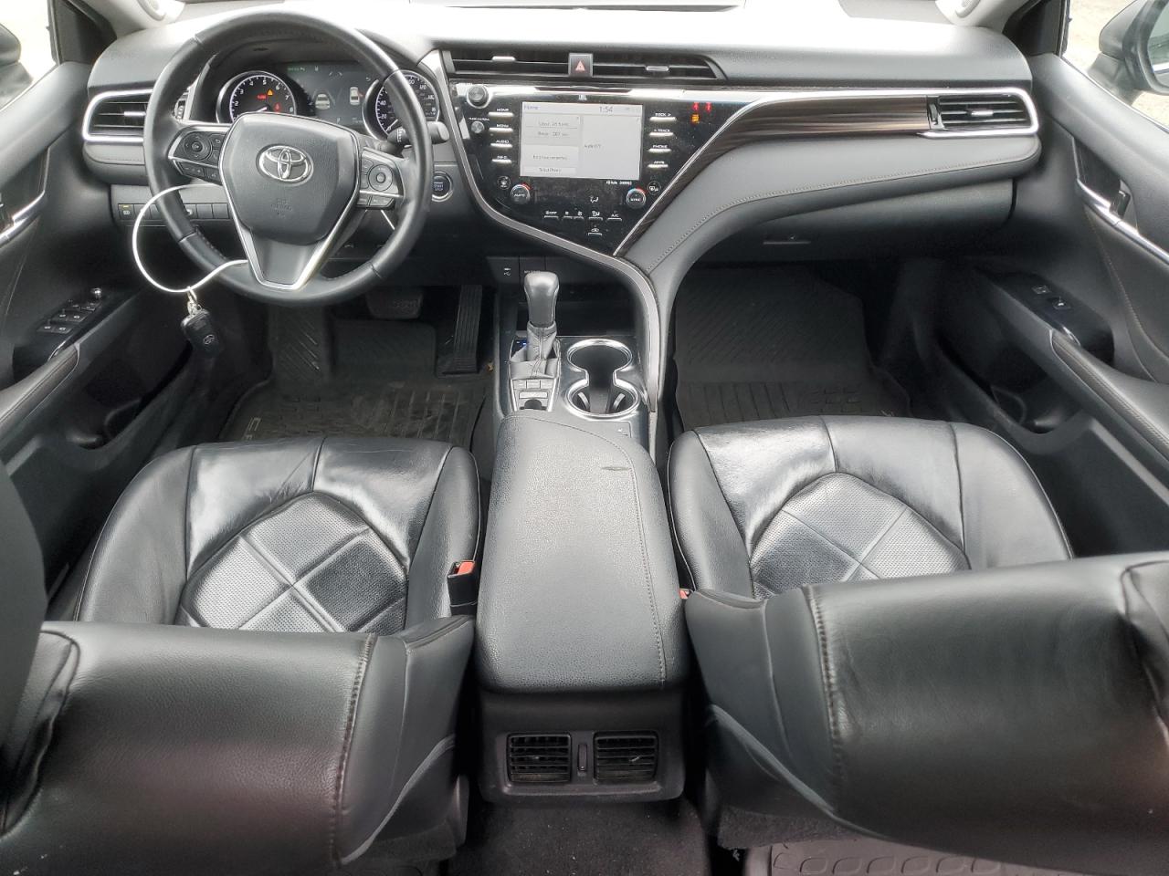 2018 Toyota Camry - Image 8