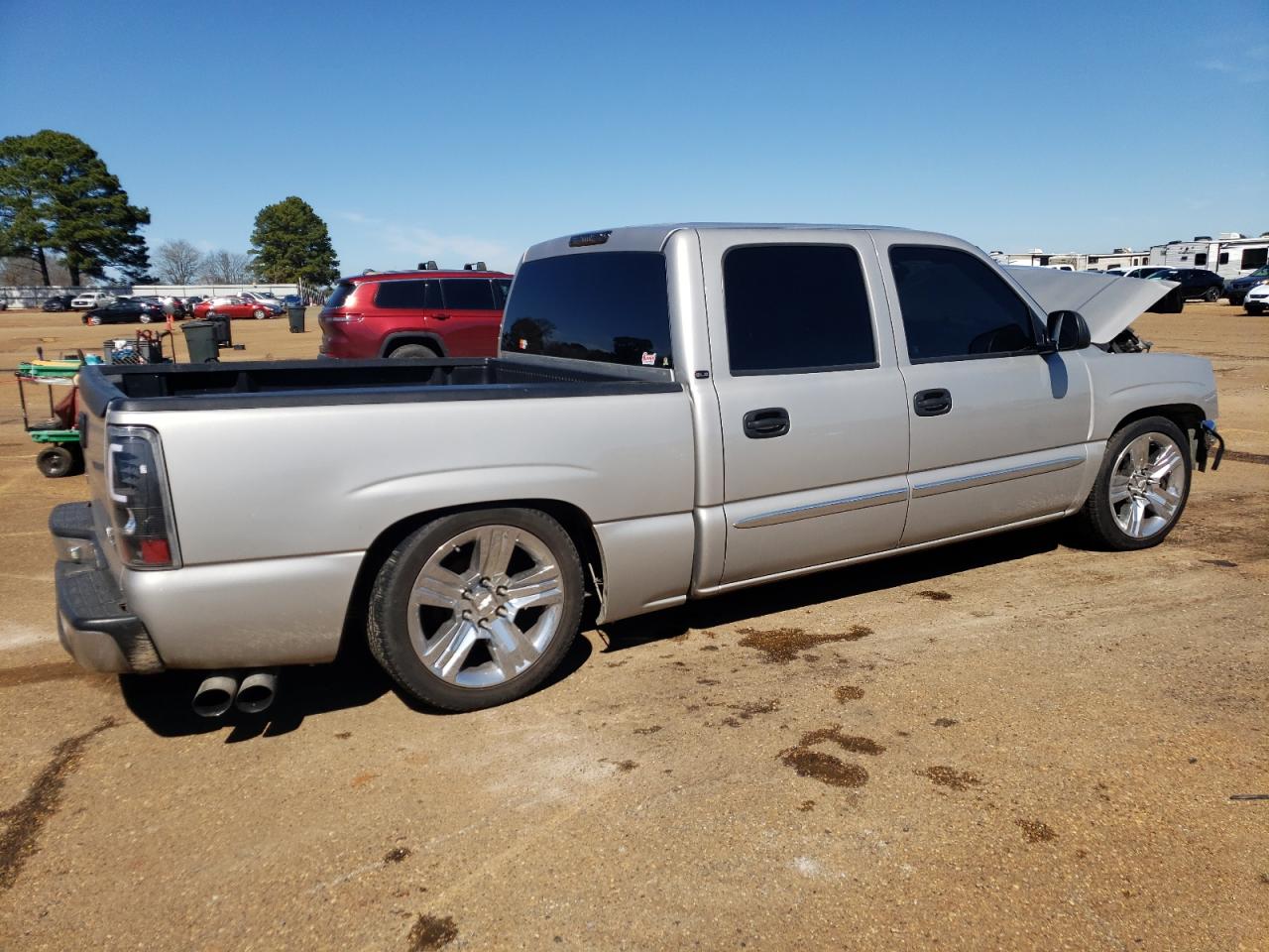 2006 GMC Sierra - Image 3