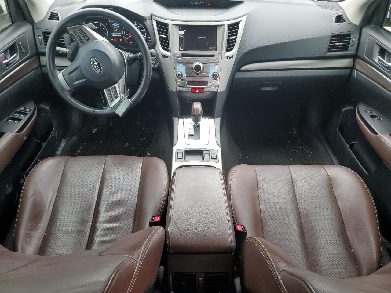 2014 Subaru Outback - Image 8
