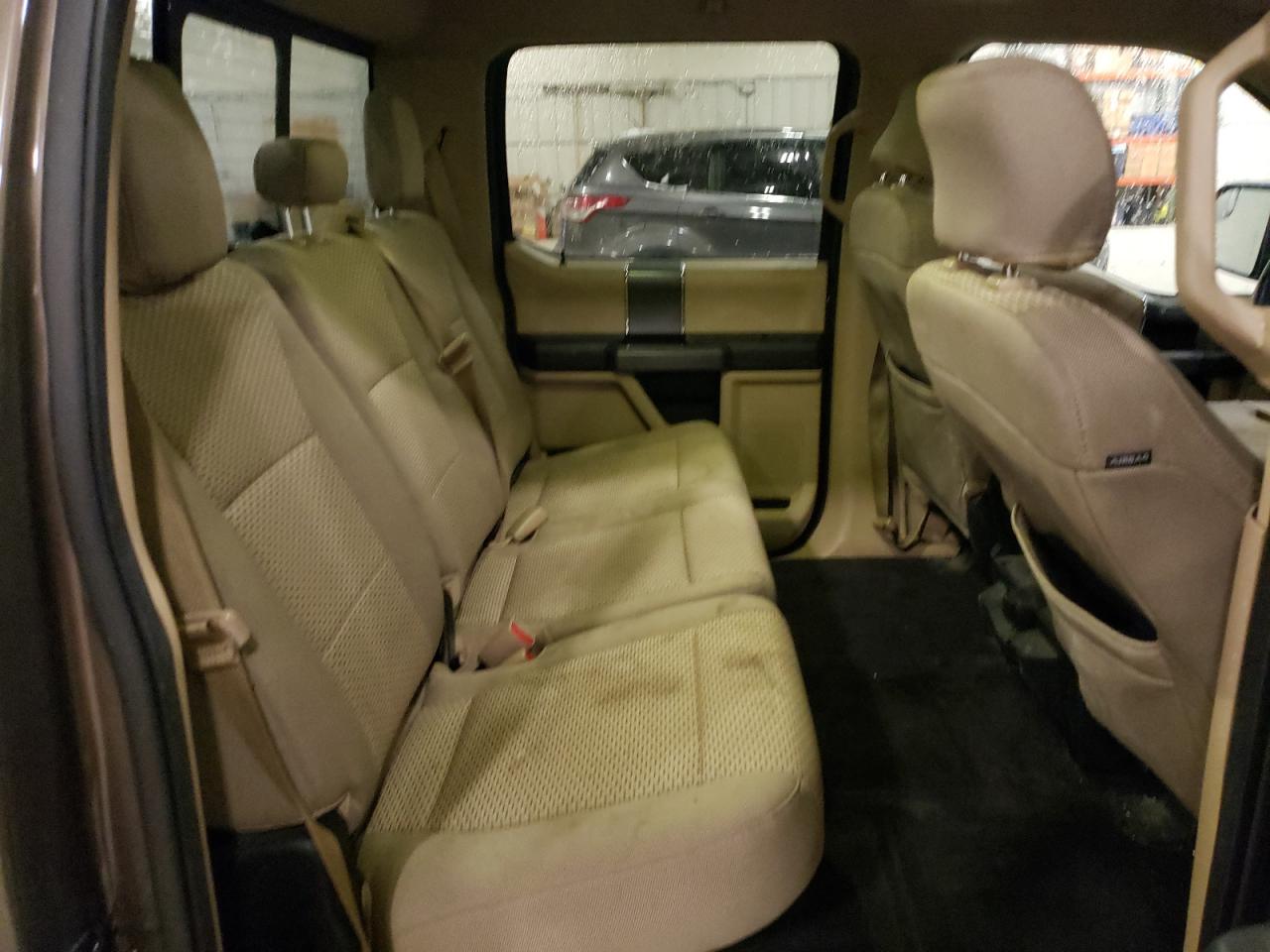 2015 Ford F-150 - Image 10