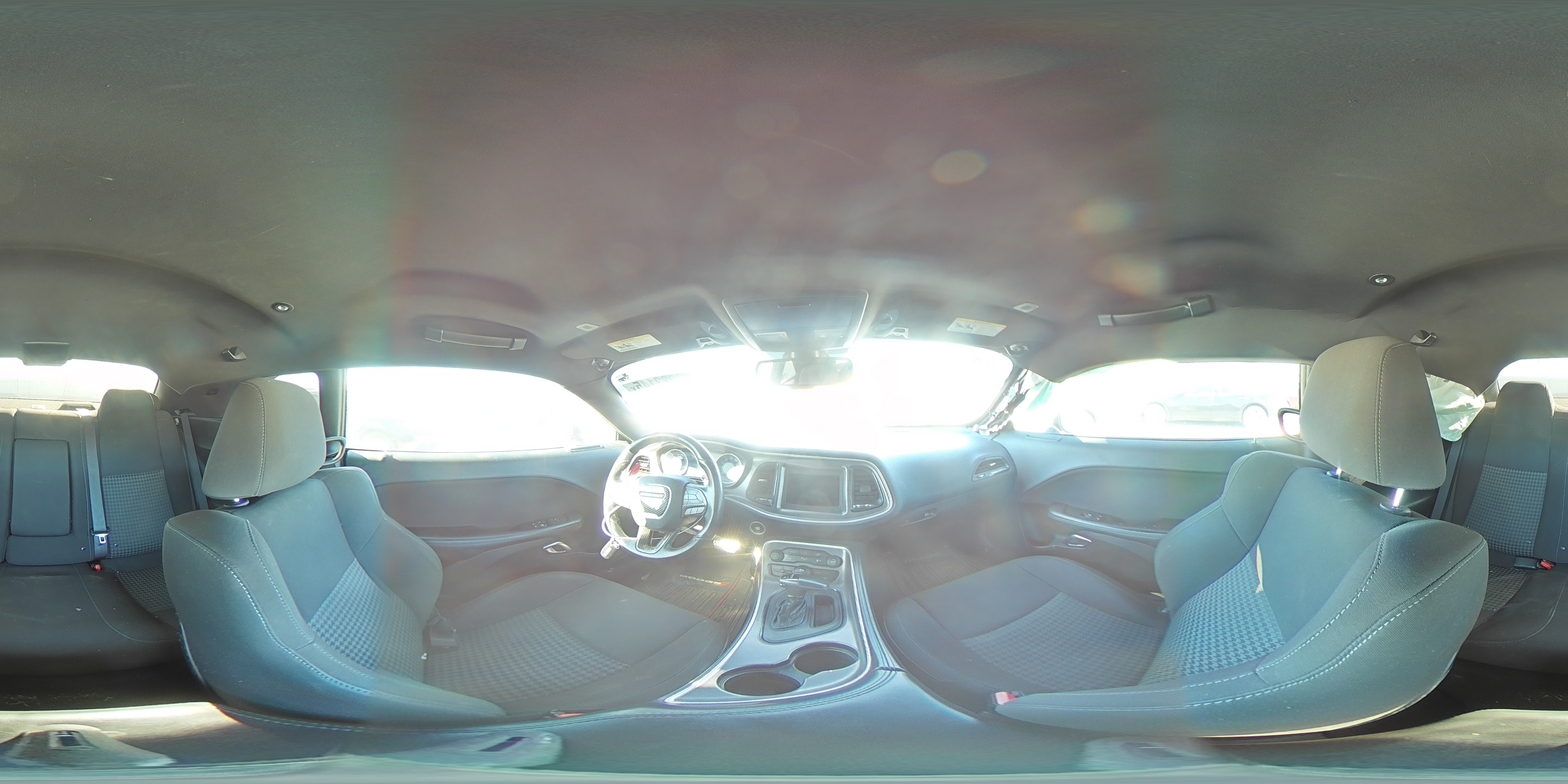 2019 Dodge Challenger - Image 13
