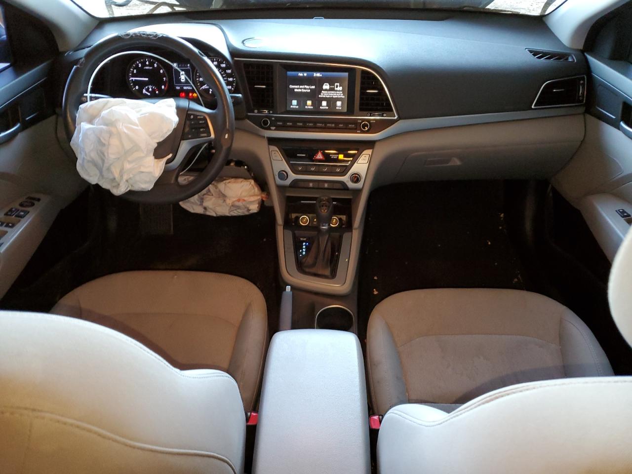 2018 Hyundai Elantra - Image 8