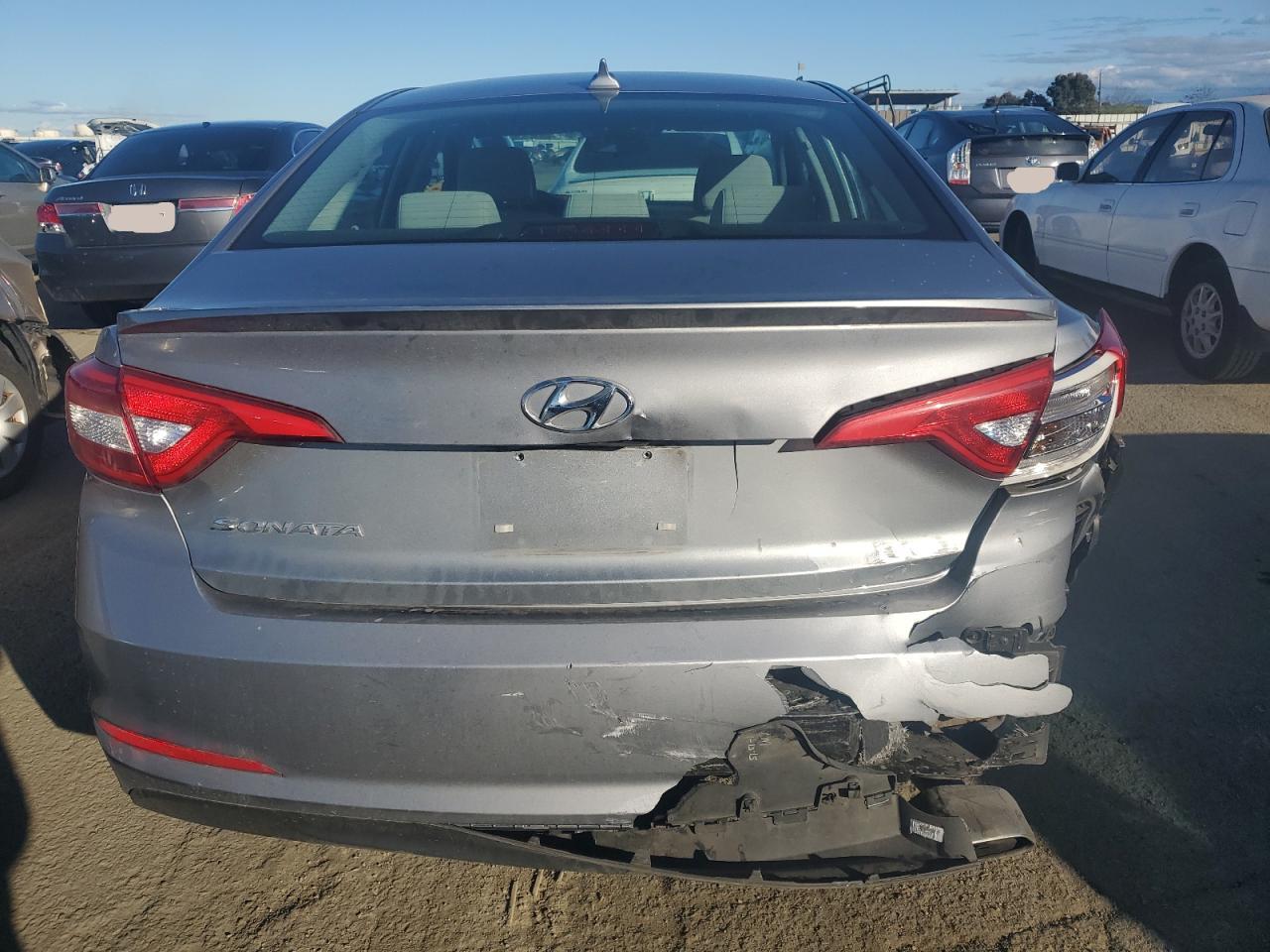 2015 Hyundai Sonata - Image 6