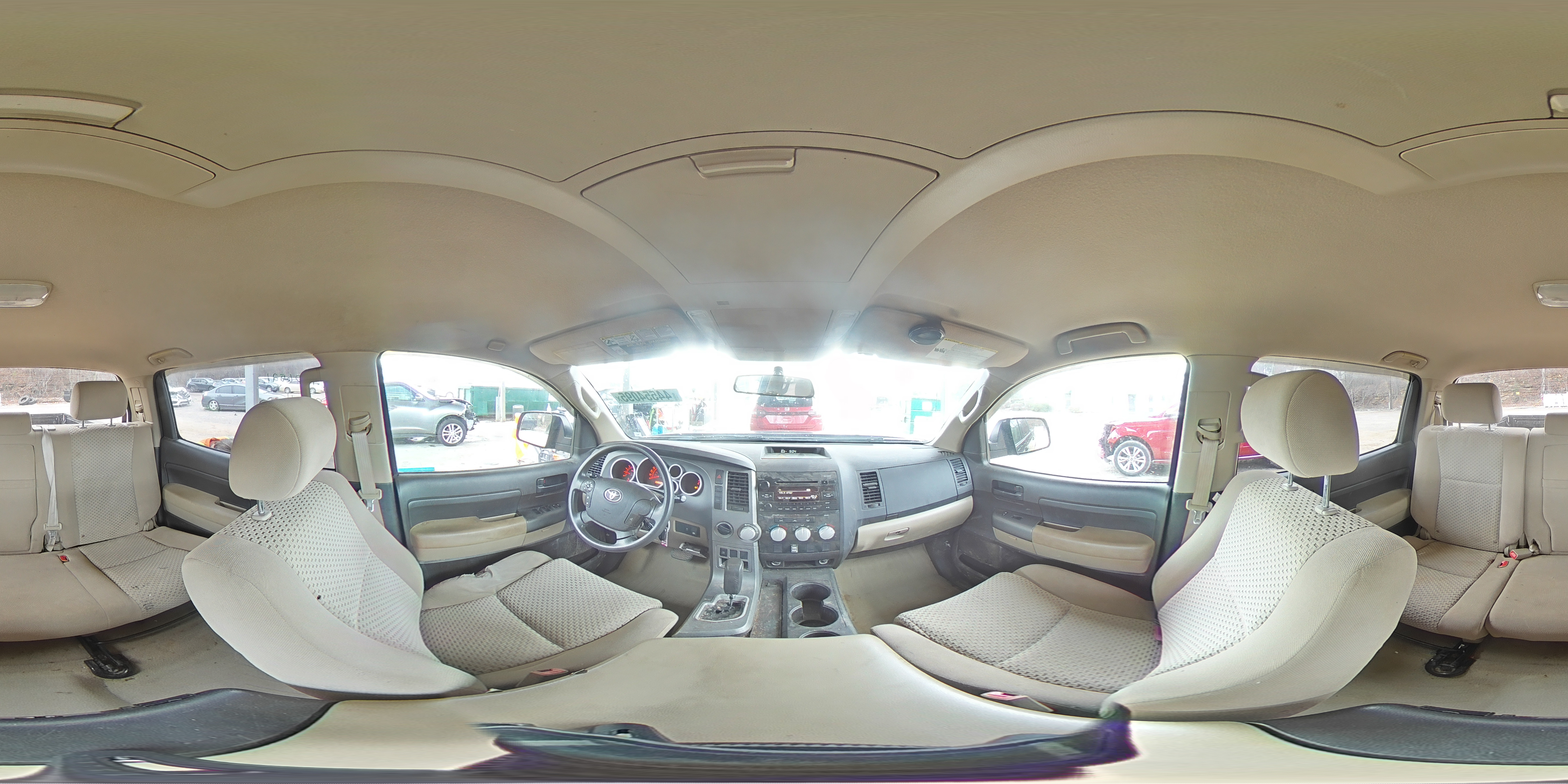 2011 Toyota Tundra - Image 13