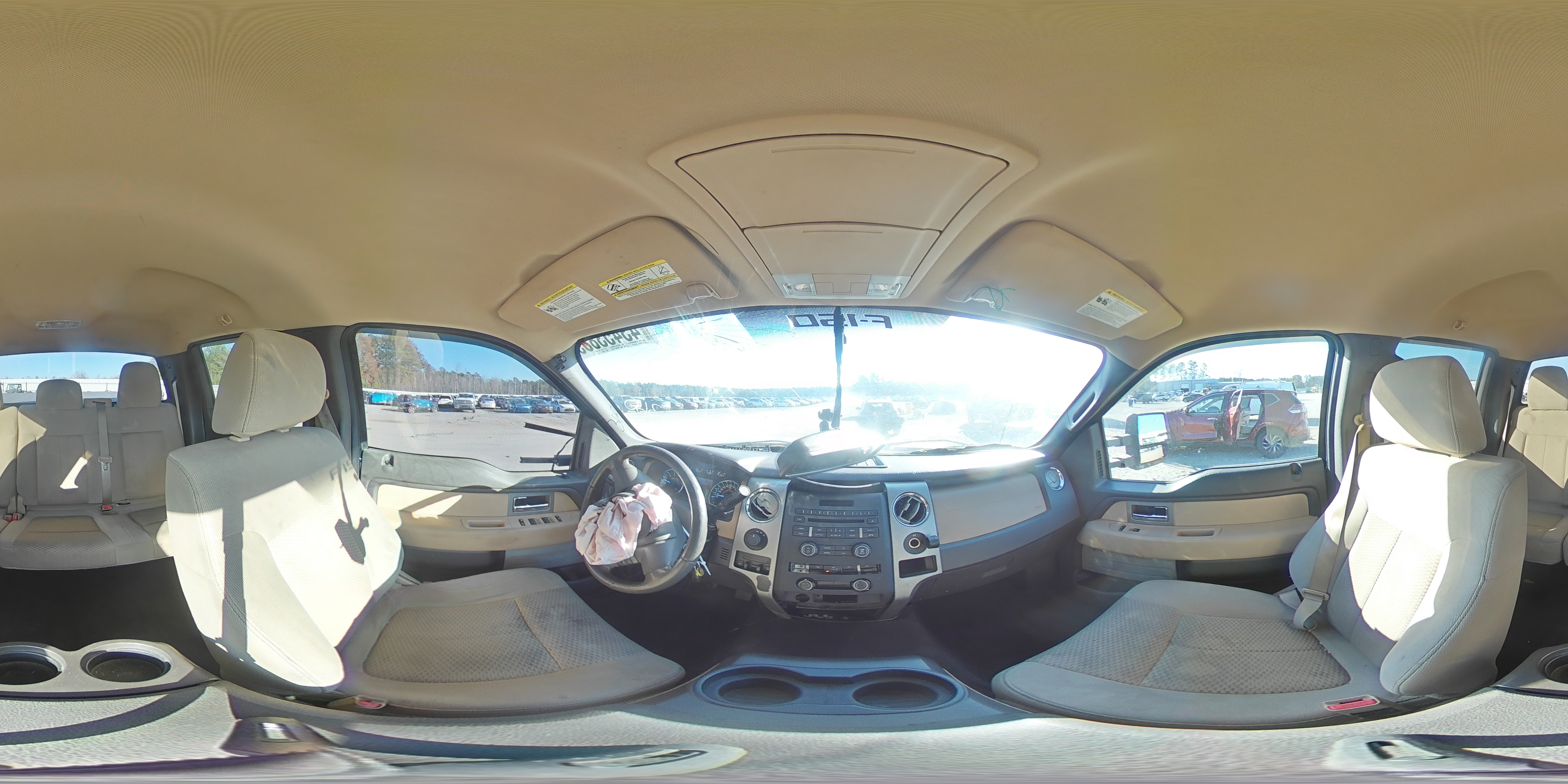 2011 Ford F-150 - Image 13