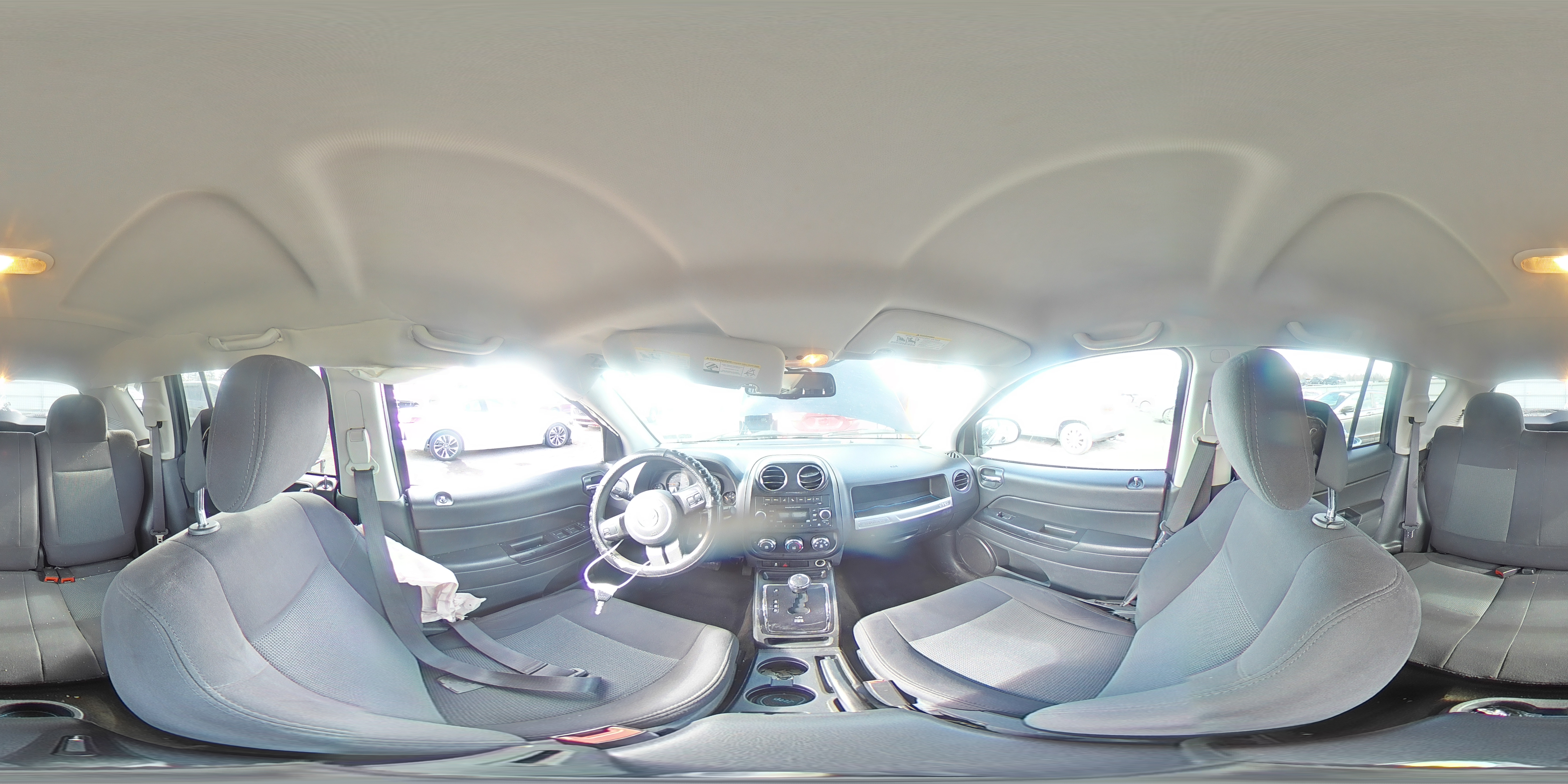 2016 Jeep Compass - Image 14