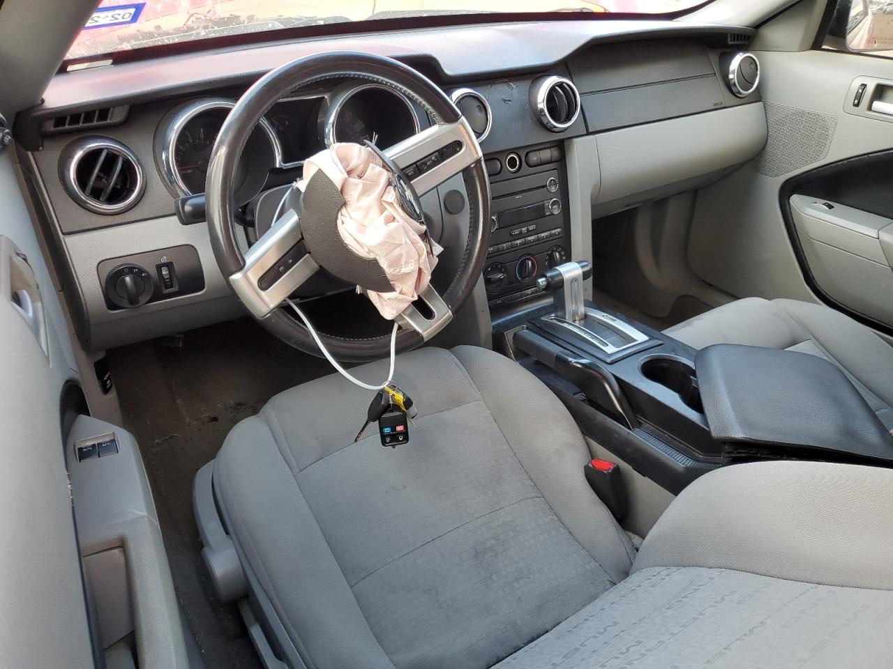 2009 Ford Mustang - Image 8