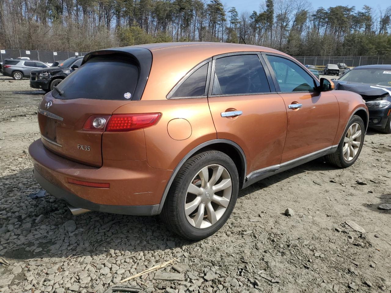 2003 Infiniti FX - Image 3