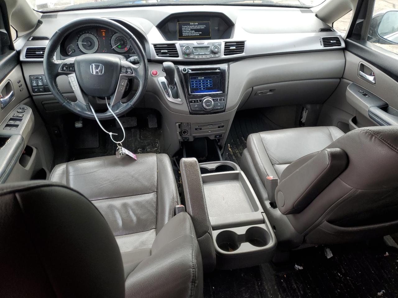 2014 Honda Odyssey - Image 8