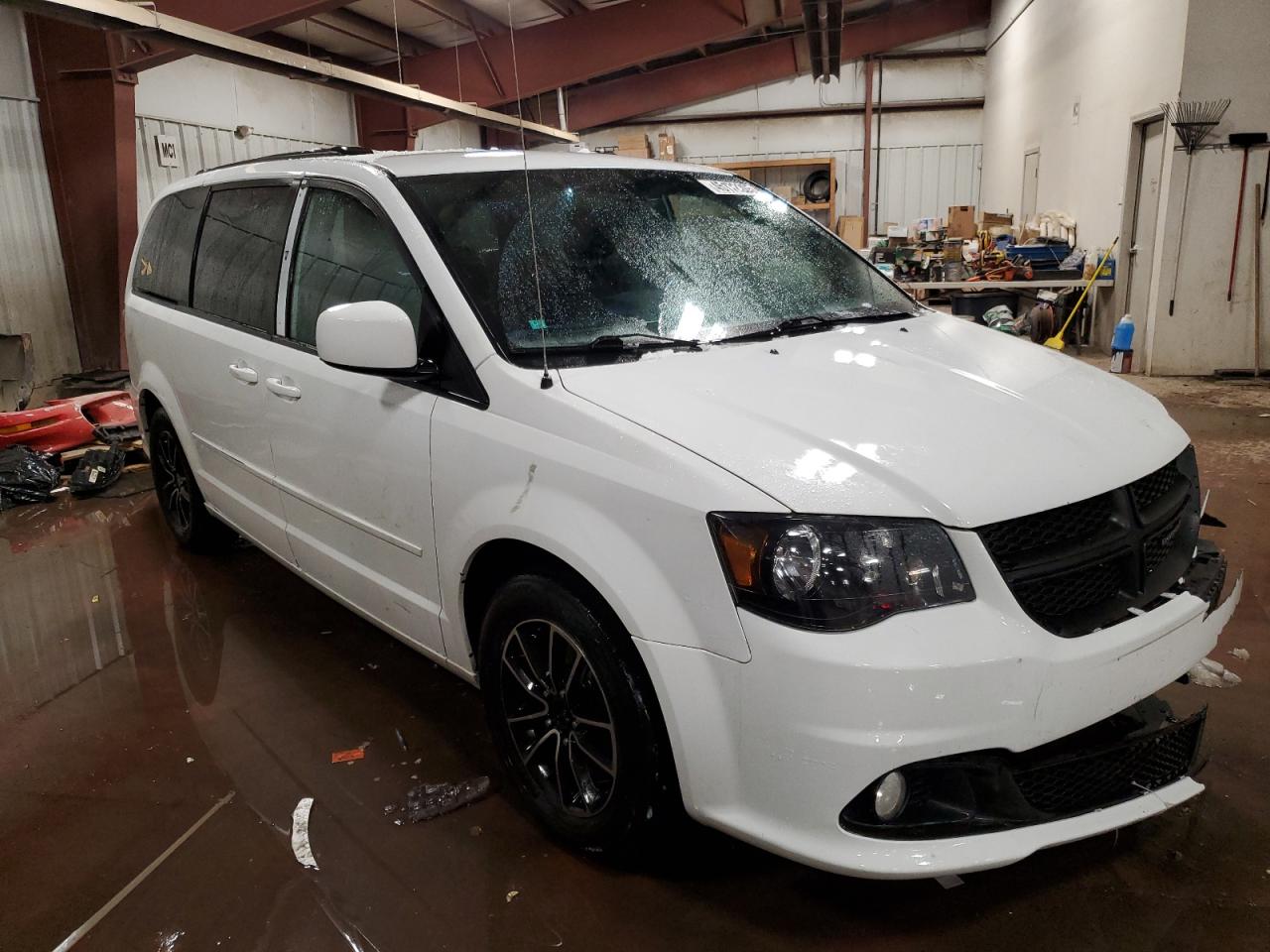 2015 Dodge Caravan - Image 4